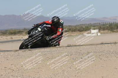 media/Oct-02-2025-Racers Edge (Thu) [[2c91cb6ab3]]/2-A Group/Session 2-Turn 9 Inside (1030am)/